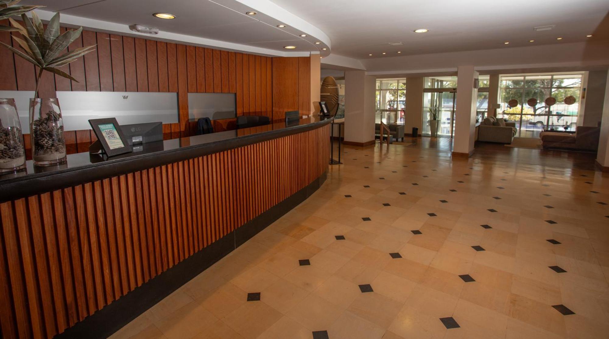 Hotel Peninsula Valdes 푸에르토마드린 외부 사진
